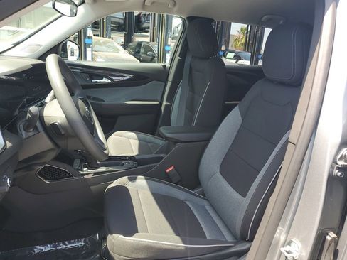 New 2026 Chevrolet TrailBlazer LT w/ Midnight Edition FWD image 17