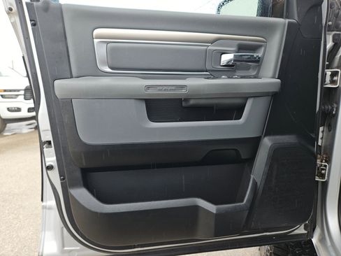 Used 2016 RAM 1500 Lone Star image 11