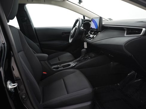Used 2023 Toyota Corolla LE image 13