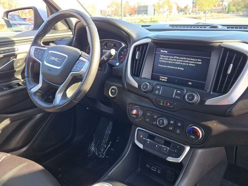 Used 2022 GMC Terrain SLT image 7