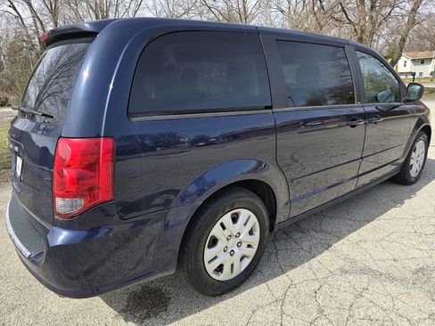 Used 2014 Dodge Grand Caravan SE w/ Quick Order Package 29E SE FWD image 5
