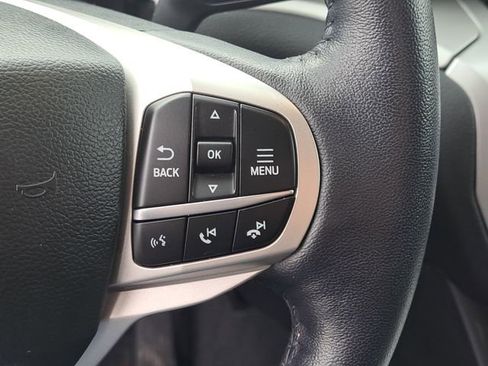 Used 2023 Ford Explorer XLT w/ Equipment Group 202A image 13