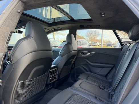 Used 2021 Audi RS Q8 4.0T w/ Carbon Optic Package image 42