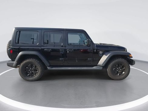 Used 2021 Jeep Wrangler Unlimited Sport AWD/4WD image 9