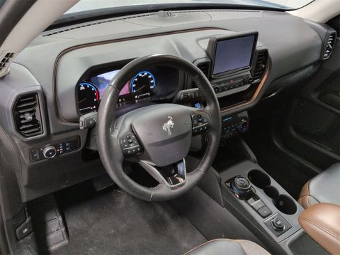 Used 2023 Ford Bronco Sport Outer Banks w/ Tech Package image 10