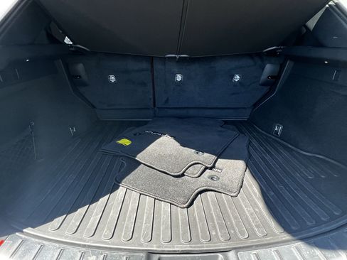 Used 2025 Lexus NX 250 FWD w/ Towing Package (2000 Lbs) image 48