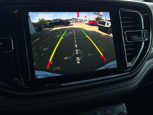 Used 2023 Dodge Durango GT RWD image 15