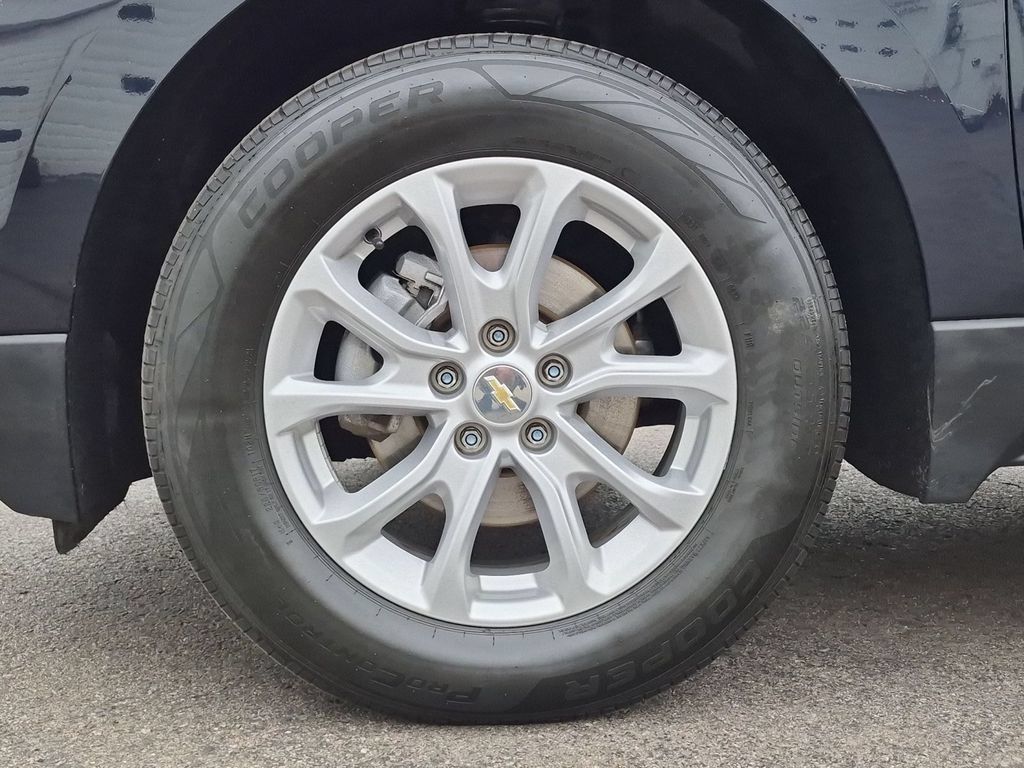 Used 2021 Chevrolet Equinox LT AWD/4WD image 11