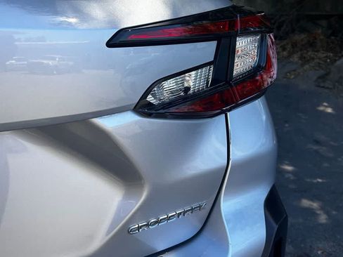 Certified 2024 Subaru Crosstrek 2.0i Premium AWD/4WD image 7