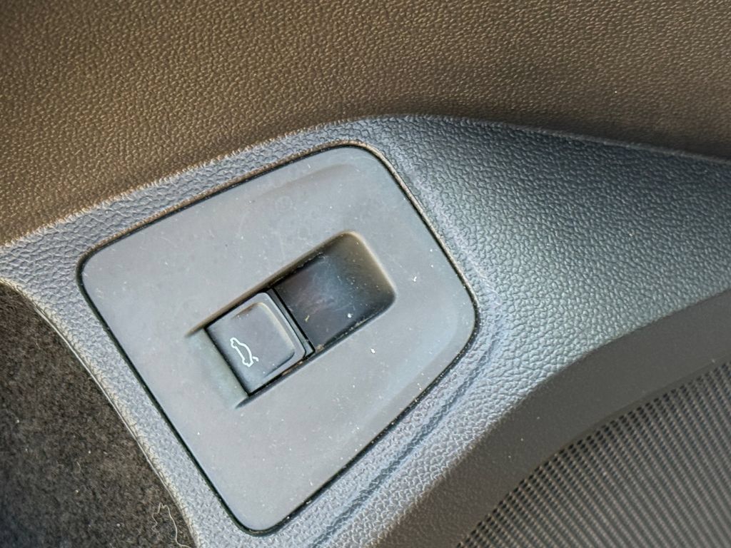 Used 2024 Volkswagen Tiguan Wolfsburg Edition AWD/4WD image 47