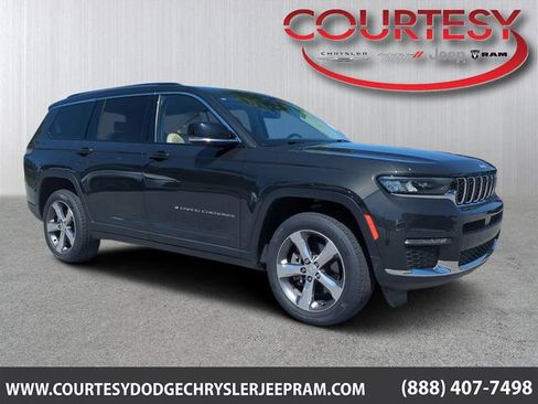 Certified 2022 Jeep Grand Cherokee L Limited AWD/4WD image 1