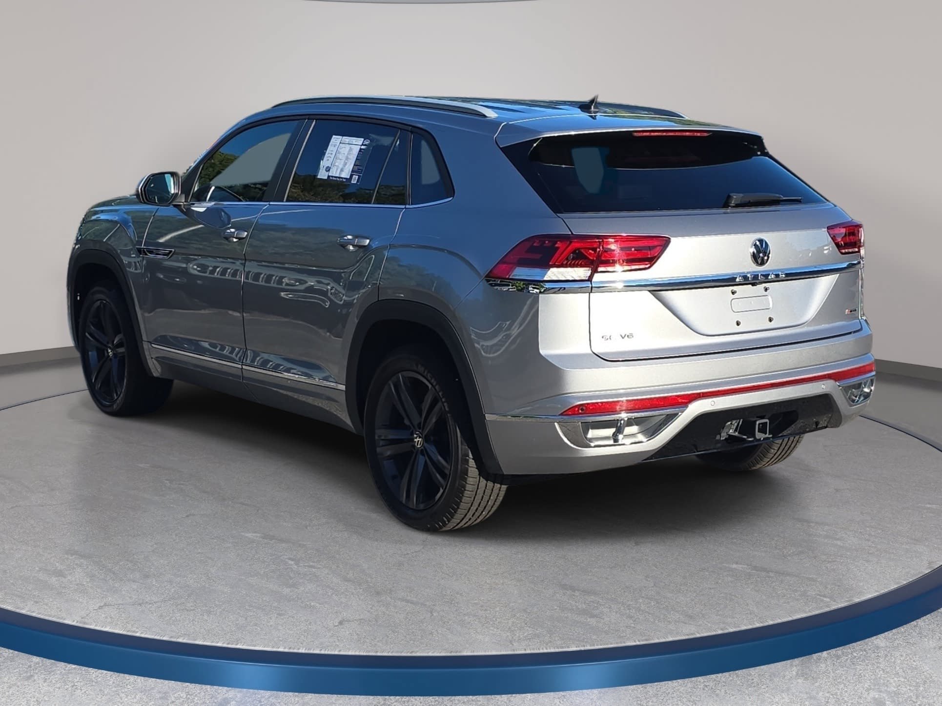 Used 2020 Volkswagen Atlas Cross Sport SE w/ Towing Package AWD/4WD image 7