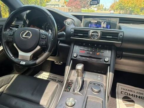 Used 2018 Lexus IS 300 F Sport RWD image 7