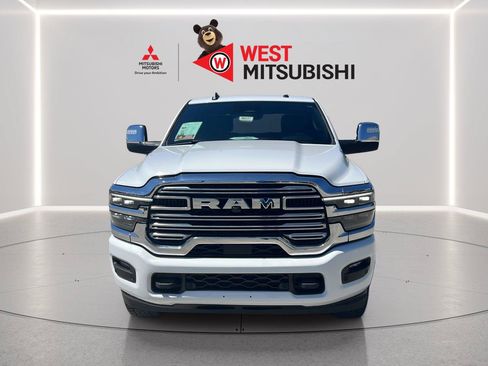 Used 2026 RAM 2500 Laramie AWD/4WD image 8