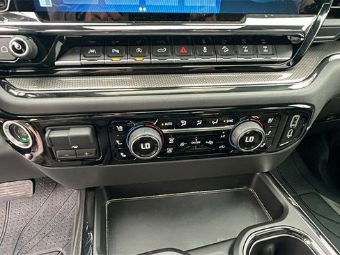 New 2026 Chevrolet Silverado 1500 ZR2 image 26