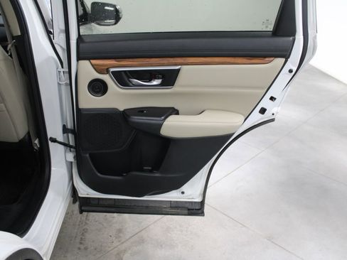 Used 2021 Honda CR-V Touring image 34