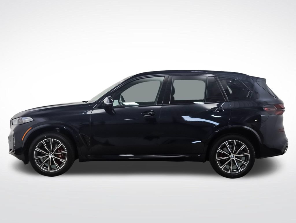 Used 2026 BMW X5 xDrive40i w/ M Sport Package AWD/4WD image 2