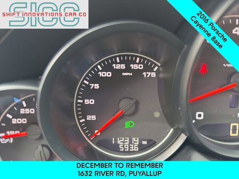 Used 2016 Porsche Cayenne image 10