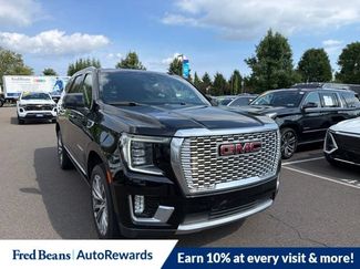 Used 2021 GMC Yukon Denali w/ Denali Premium Package AWD/4WD video 1