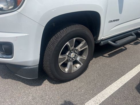 Used 2017 Chevrolet Colorado Z71 RWD image 4