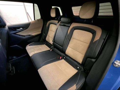 Used 2025 Chevrolet Equinox ACTIV w/ Safety and Technology Package image 25