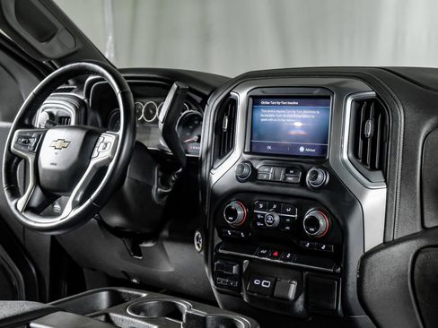 Used 2022 Chevrolet Silverado 2500 LT w/ Convenience Package image 22