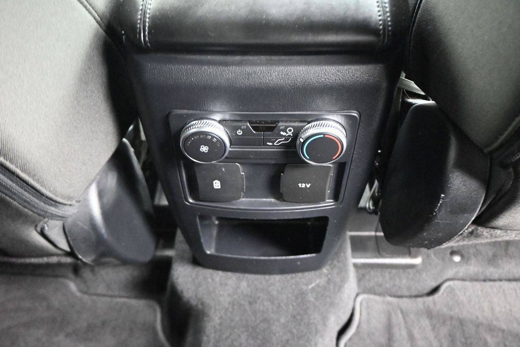 Certified 2021 Ford Explorer XLT RWD image 15