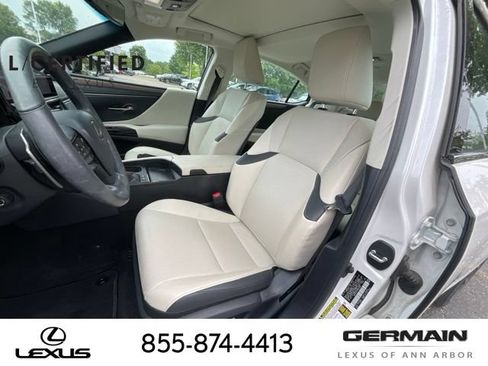 Certified 2024 Lexus ES 300h w/ Premium Package FWD image 12