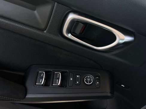 Used 2022 Honda Civic Sport image 15