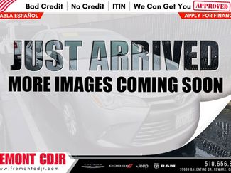Used 2016 Toyota Camry LE FWD video 1