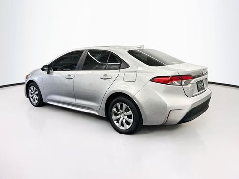 Used 2024 Toyota Corolla LE FWD image 5