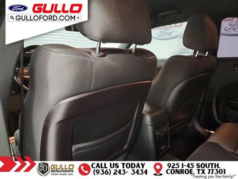Used 2019 Dodge Charger SXT image 15