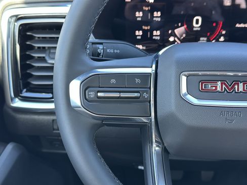 New 2026 GMC Canyon Elevation w/ Convenience Package image 27