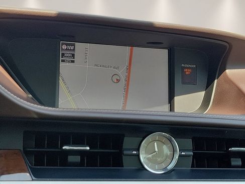 Used 2017 Lexus ES 350 w/ Navigation System Package FWD image 15