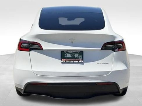 Used 2020 Tesla Model Y Long Range AWD/4WD image 8