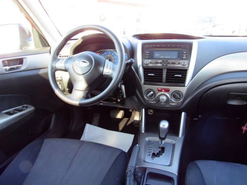 Used 2009 Subaru Forester 2.5X AWD/4WD image 9