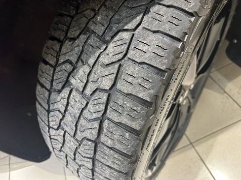 Used 2021 Chevrolet Blazer RS w/ Enhanced Convenience Package image 29