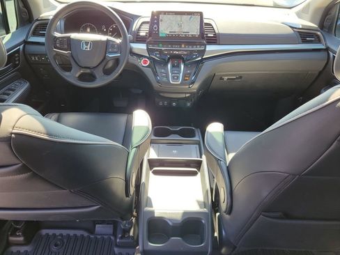 Certified 2025 Honda Odyssey Touring image 20