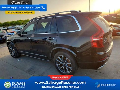 Used 2017 Volvo XC90 T6 Momentum w/ Vision Package image 3
