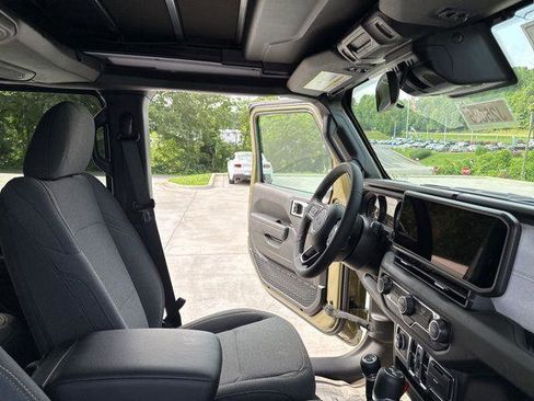 New 2025 Jeep Wrangler Unlimited Sport AWD/4WD image 38