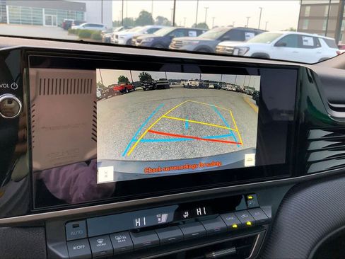 Used 2025 Toyota Camry SE w/ Multimedia Upgrade Package image 28