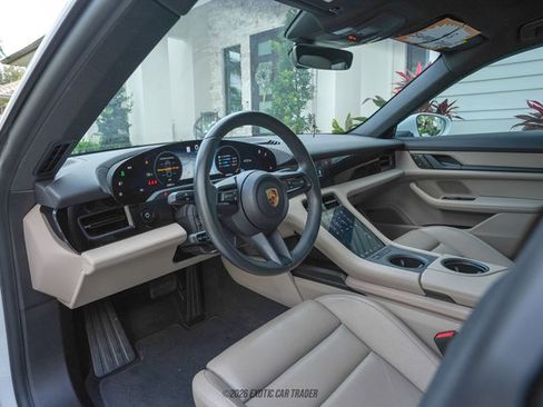 Used 2024 Porsche Taycan RWD image 19