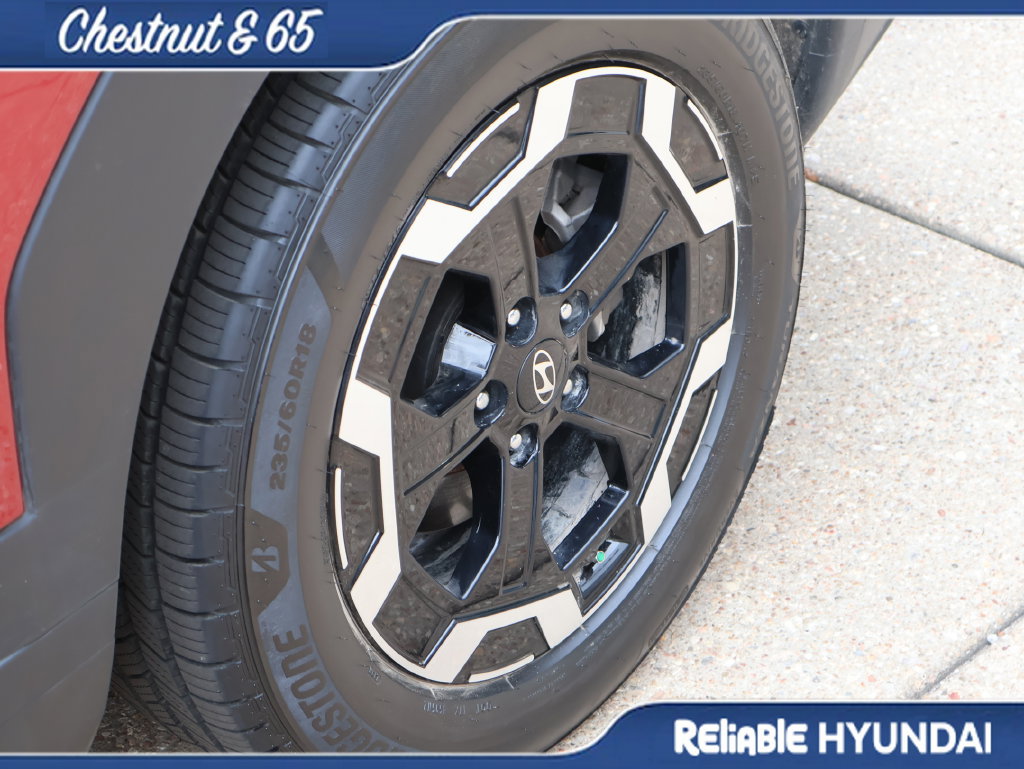 Used 2025 Hyundai Santa Fe SEL AWD/4WD image 42