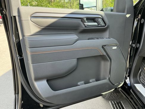 New 2026 GMC Sierra 2500 AT4 w/ AT4 Premium Plus Package AWD/4WD image 17