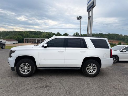 Used 2015 Chevrolet Tahoe LT w/ Luxury Package AWD/4WD image 6