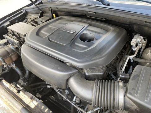 Used 2021 Jeep Grand Cherokee Laredo X AWD/4WD image 13