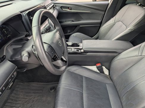 Used 2025 Toyota Camry XSE image 23