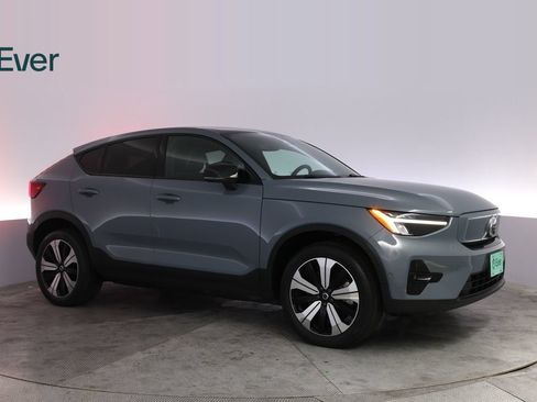 Used 2023 Volvo C40 P8 Recharge Plus w/ Protection Package Premier AWD/4WD image 14