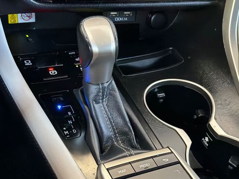 Used 2022 Lexus RX 350 FWD w/ Premium Package image 23