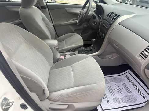 Used 2009 Toyota Corolla LE image 11